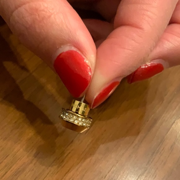 Michael Kors Earrings - Picture 5 of 6